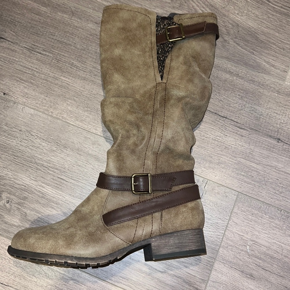 Kohls boots 👢
